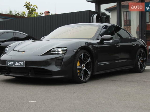 Серый Порше Тайкан, объемом двигателя 0 л и пробегом 1 тыс. км за 99700 $, фото 4 на Automoto.ua