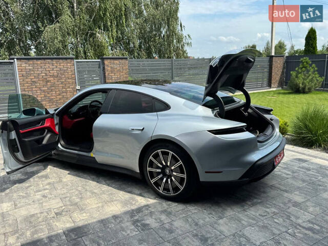 Сірий Порше Тайкан, об'ємом двигуна 0 л та пробігом 80 тис. км за 47000 $, фото 14 на Automoto.ua