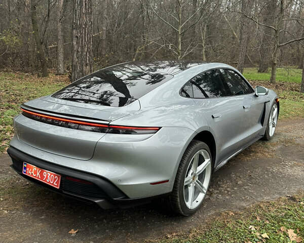 Серый Порше Тайкан, объемом двигателя 0 л и пробегом 55 тыс. км за 70000 $, фото 5 на Automoto.ua