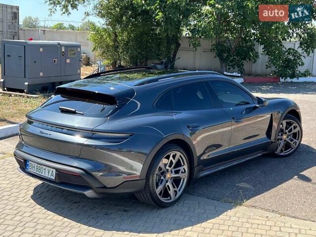 Сірий Порше Тайкан, об'ємом двигуна 0 л та пробігом 19 тис. км за 59900 $, фото 9 на Automoto.ua