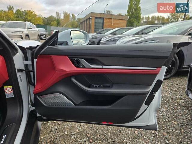 Серый Порше Тайкан, объемом двигателя 0 л и пробегом 89 тыс. км за 83888 $, фото 50 на Automoto.ua