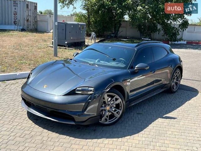 Сірий Порше Тайкан, об'ємом двигуна 0 л та пробігом 19 тис. км за 59900 $, фото 2 на Automoto.ua