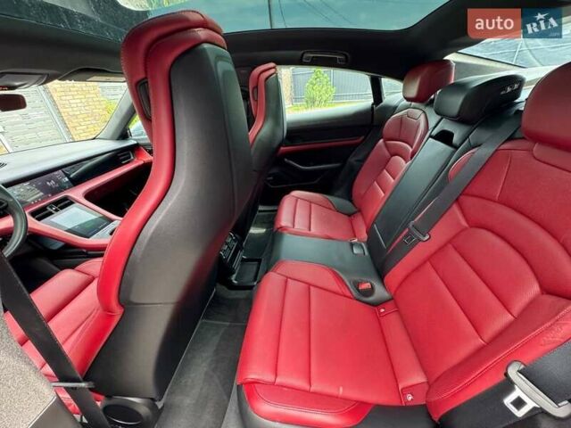 Серый Порше Тайкан, объемом двигателя 0 л и пробегом 80 тыс. км за 46600 $, фото 37 на Automoto.ua