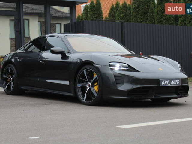 Серый Порше Тайкан, объемом двигателя 0 л и пробегом 1 тыс. км за 99700 $, фото 3 на Automoto.ua