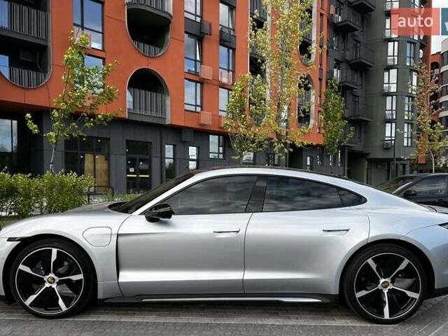Серый Порше Тайкан, объемом двигателя 0 л и пробегом 21 тыс. км за 55000 $, фото 6 на Automoto.ua