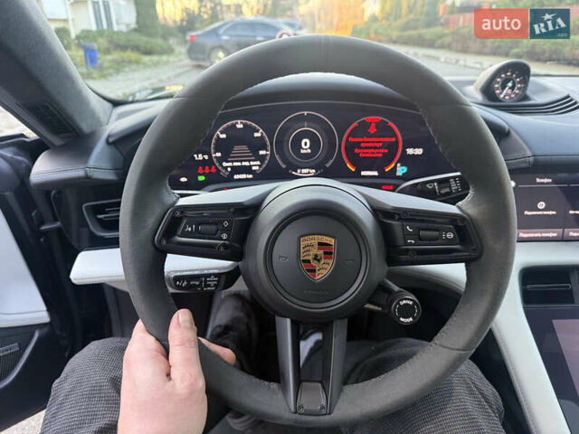 Серый Порше Тайкан, объемом двигателя 0 л и пробегом 63 тыс. км за 85000 $, фото 50 на Automoto.ua