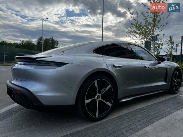 Серый Порше Тайкан, объемом двигателя 0 л и пробегом 21 тыс. км за 55000 $, фото 13 на Automoto.ua