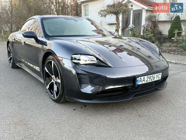 Серый Порше Тайкан, объемом двигателя 0 л и пробегом 63 тыс. км за 85000 $, фото 1 на Automoto.ua