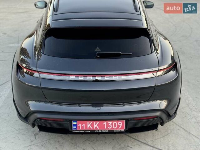 Серый Порше Тайкан, объемом двигателя 0 л и пробегом 63 тыс. км за 72100 $, фото 26 на Automoto.ua