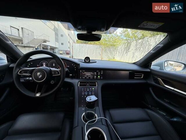 Серый Порше Тайкан, объемом двигателя 0 л и пробегом 24 тыс. км за 180000 $, фото 17 на Automoto.ua