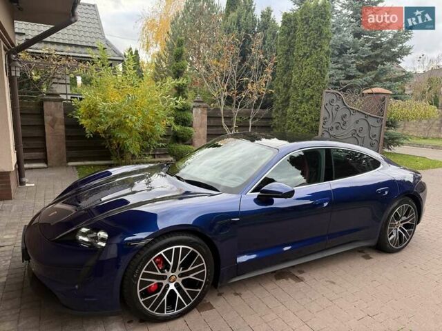 Синий Порше Тайкан, объемом двигателя 0 л и пробегом 38 тыс. км за 73000 $, фото 15 на Automoto.ua