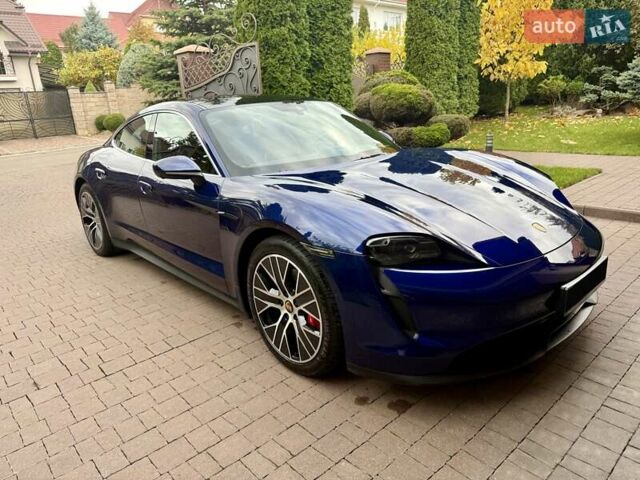 Синий Порше Тайкан, объемом двигателя 0 л и пробегом 38 тыс. км за 73000 $, фото 18 на Automoto.ua