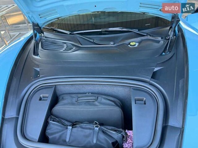 Синій Порше Тайкан, об'ємом двигуна 0 л та пробігом 15 тис. км за 100000 $, фото 114 на Automoto.ua