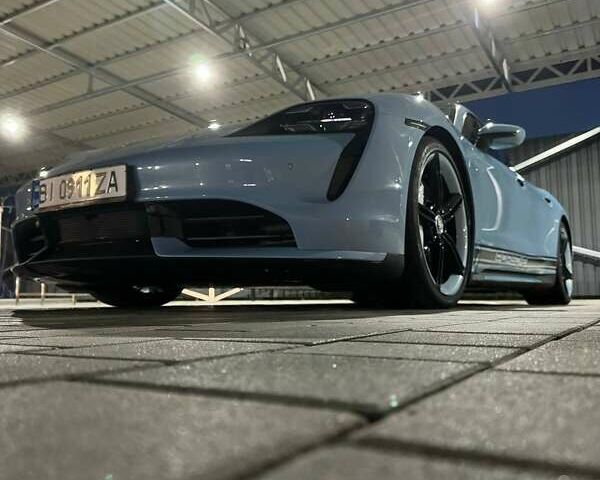 Синій Порше Тайкан, об'ємом двигуна 0 л та пробігом 15 тис. км за 100000 $, фото 66 на Automoto.ua