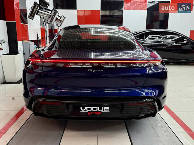 Синій Порше Тайкан, об'ємом двигуна 0 л та пробігом 55 тис. км за 57000 $, фото 6 на Automoto.ua