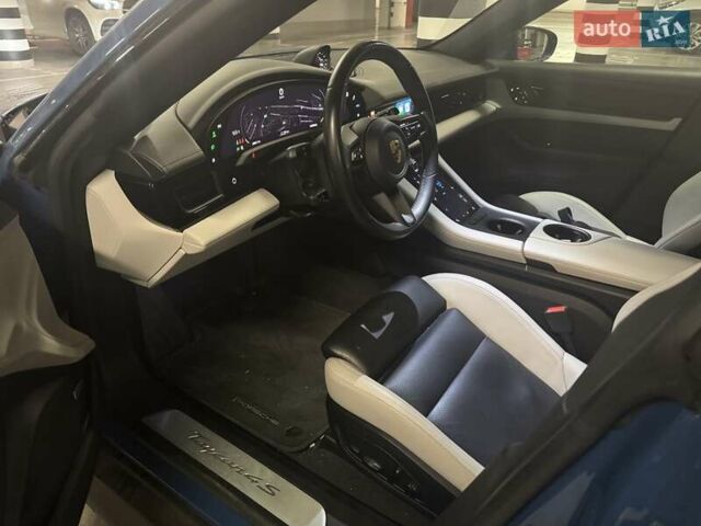 Синій Порше Тайкан, об'ємом двигуна 0 л та пробігом 21 тис. км за 71000 $, фото 9 на Automoto.ua