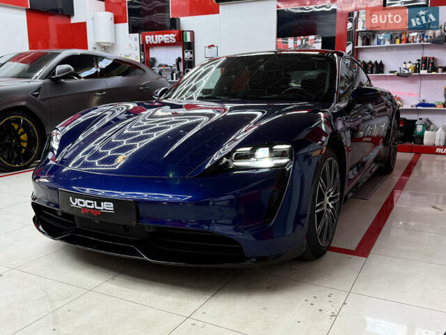 Синій Порше Тайкан, об'ємом двигуна 0 л та пробігом 55 тис. км за 57000 $, фото 1 на Automoto.ua