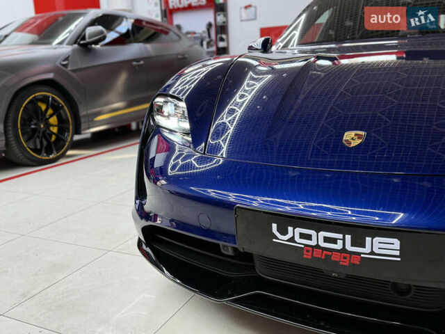 Синій Порше Тайкан, об'ємом двигуна 0 л та пробігом 55 тис. км за 57000 $, фото 2 на Automoto.ua