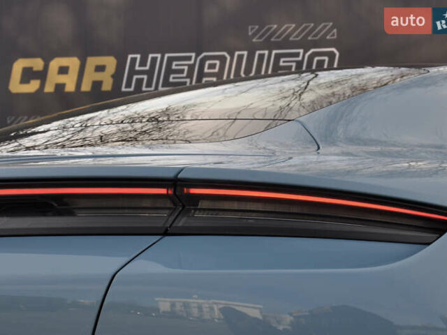 Синий Порше Тайкан, объемом двигателя 0 л и пробегом 15 тыс. км за 62000 $, фото 14 на Automoto.ua