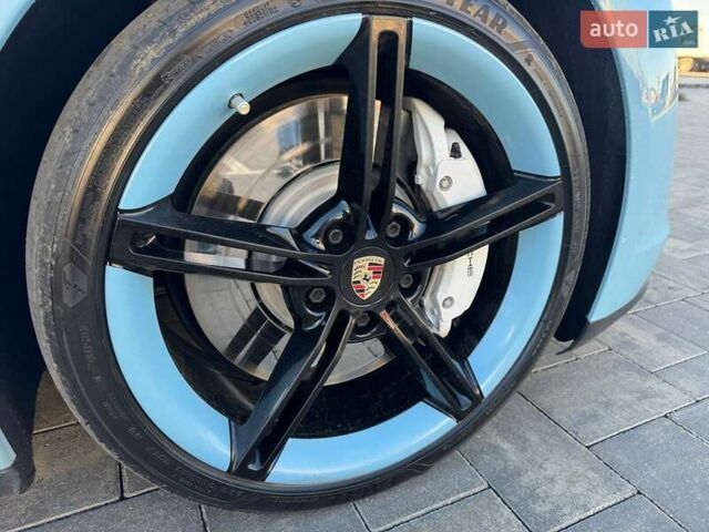 Синий Порше Тайкан, объемом двигателя 0 л и пробегом 35 тыс. км за 47900 $, фото 12 на Automoto.ua