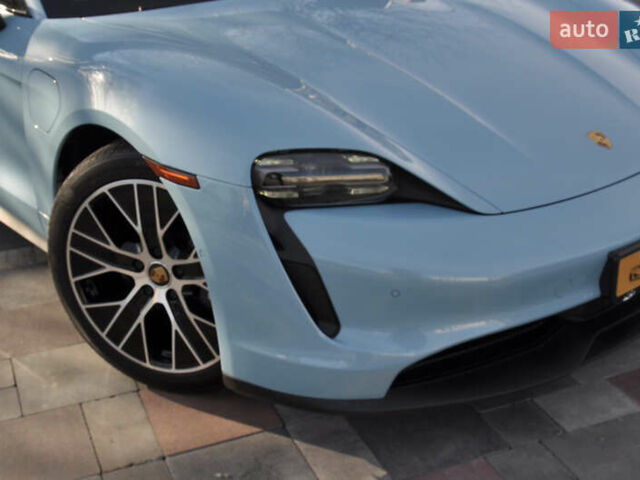 Синий Порше Тайкан, объемом двигателя 0 л и пробегом 15 тыс. км за 62000 $, фото 10 на Automoto.ua