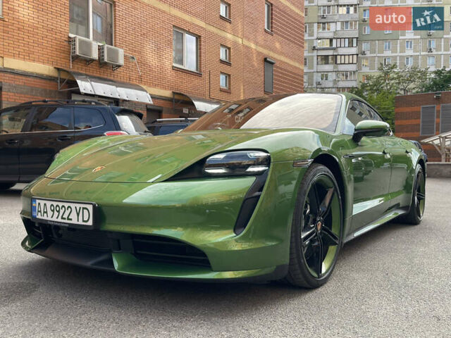 Зелений Порше Тайкан, об'ємом двигуна 0 л та пробігом 70 тис. км за 73000 $, фото 28 на Automoto.ua