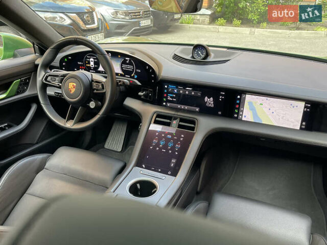 Зелений Порше Тайкан, об'ємом двигуна 0 л та пробігом 70 тис. км за 73000 $, фото 40 на Automoto.ua