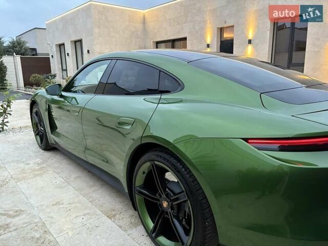 Зелений Порше Тайкан, об'ємом двигуна 0 л та пробігом 32 тис. км за 72000 $, фото 13 на Automoto.ua