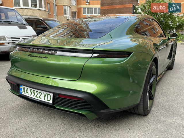 Зелений Порше Тайкан, об'ємом двигуна 0 л та пробігом 70 тис. км за 73000 $, фото 15 на Automoto.ua