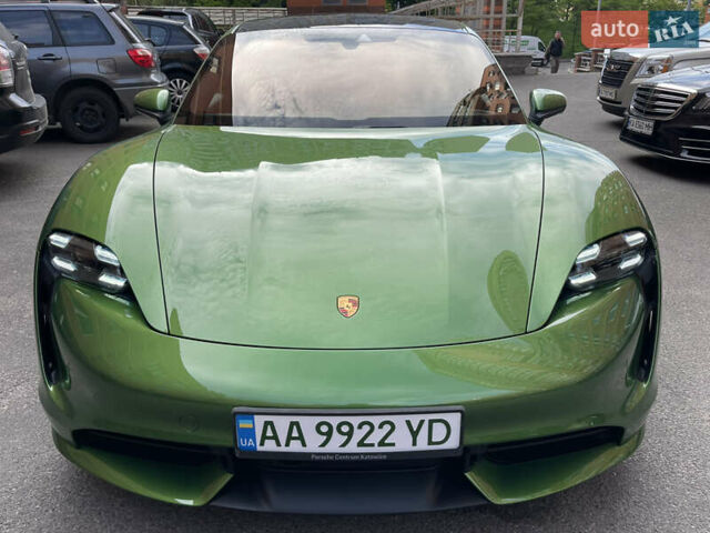 Зелений Порше Тайкан, об'ємом двигуна 0 л та пробігом 70 тис. км за 73000 $, фото 3 на Automoto.ua