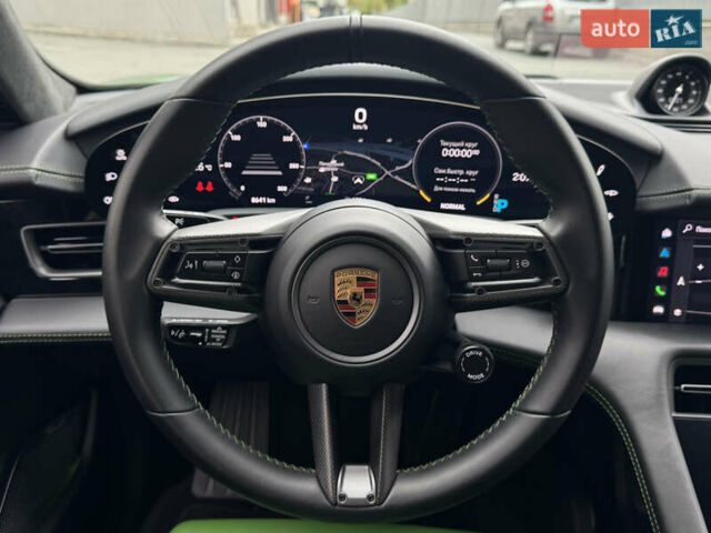 Зеленый Порше Тайкан, объемом двигателя 0 л и пробегом 9 тыс. км за 104700 $, фото 23 на Automoto.ua
