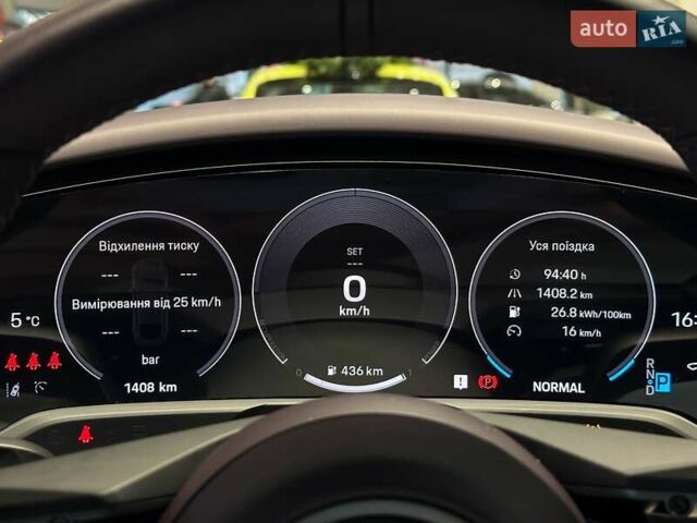 Зеленый Порше Тайкан, объемом двигателя 0 л и пробегом 1 тыс. км за 112000 $, фото 20 на Automoto.ua