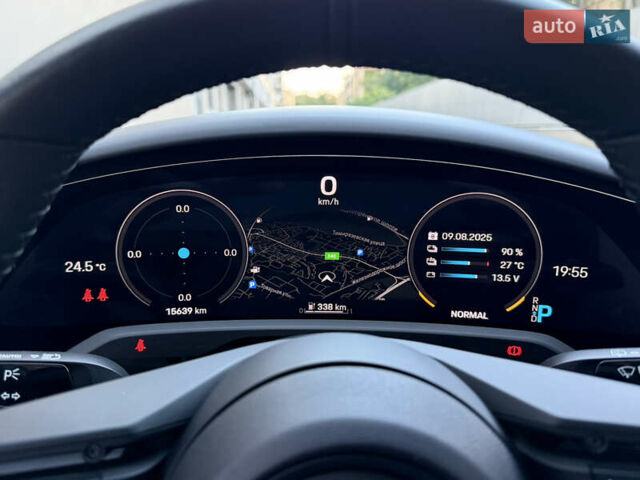 Черный Порше Taycan Cross Turismo, объемом двигателя 0 л и пробегом 15 тыс. км за 88000 $, фото 64 на Automoto.ua