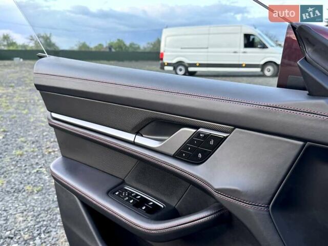 Червоний Порше Taycan Cross Turismo, об'ємом двигуна 0 л та пробігом 72 тис. км за 61500 $, фото 28 на Automoto.ua