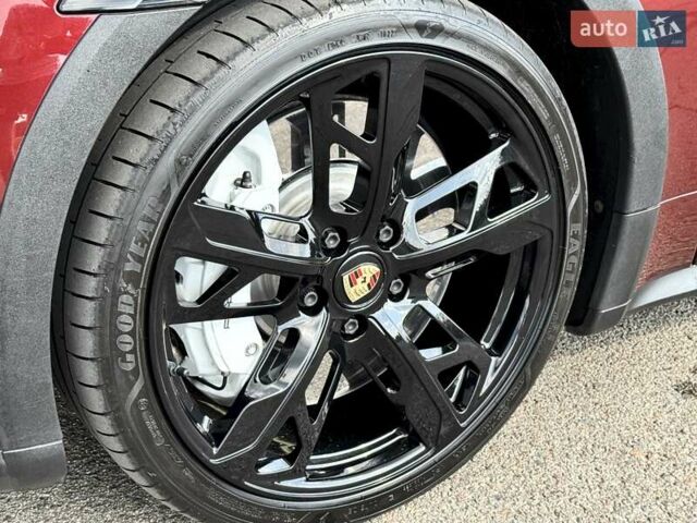 Червоний Порше Taycan Cross Turismo, об'ємом двигуна 0 л та пробігом 72 тис. км за 61500 $, фото 20 на Automoto.ua