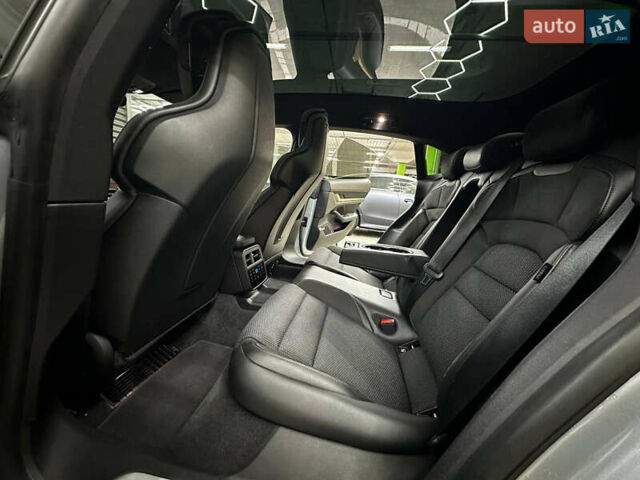 Порше Taycan Cross Turismo, об'ємом двигуна 0 л та пробігом 114 тис. км за 57000 $, фото 15 на Automoto.ua