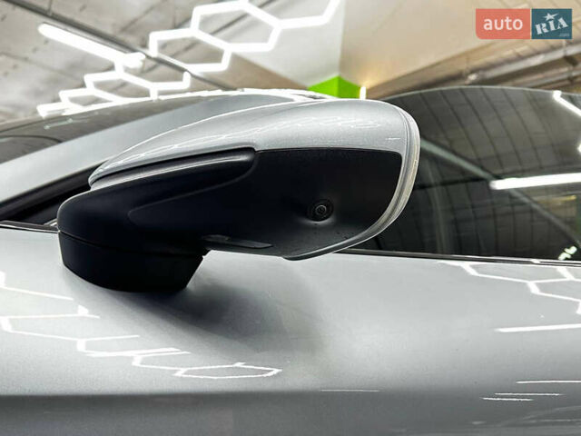 Порше Taycan Cross Turismo, об'ємом двигуна 0 л та пробігом 114 тис. км за 57000 $, фото 33 на Automoto.ua