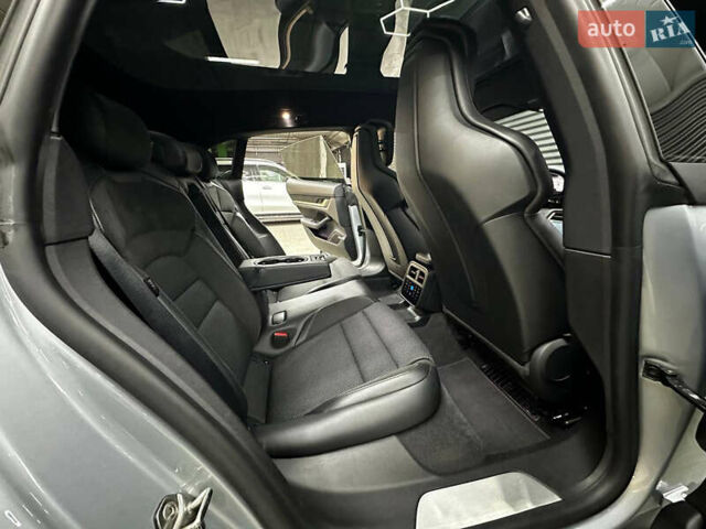 Порше Taycan Cross Turismo, об'ємом двигуна 0 л та пробігом 114 тис. км за 57000 $, фото 18 на Automoto.ua