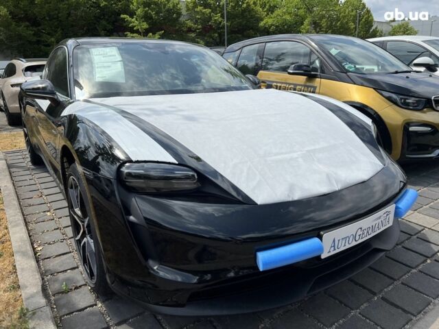 Порше Taycan Cross Turismo, объемом двигателя 0 л и пробегом 0 тыс. км за 150957 $, фото 10 на Automoto.ua