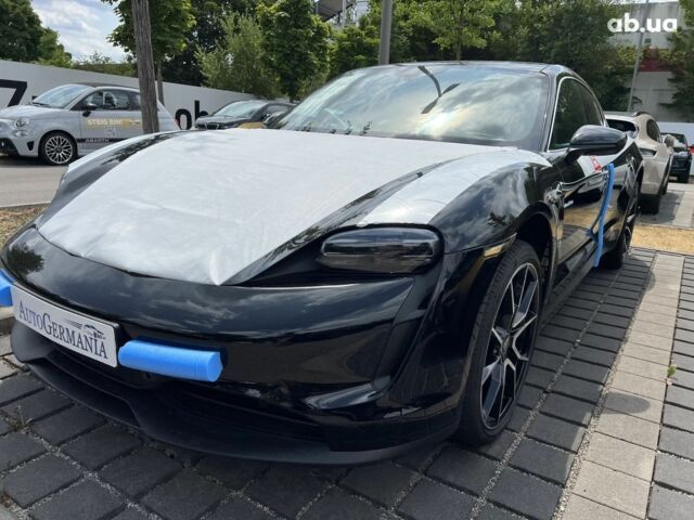 Порше Taycan Cross Turismo, объемом двигателя 0 л и пробегом 0 тыс. км за 150957 $, фото 18 на Automoto.ua