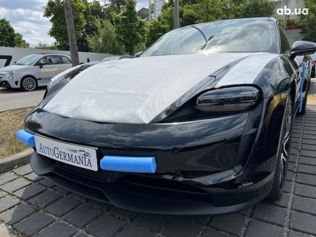 Порше Taycan Cross Turismo, объемом двигателя 0 л и пробегом 0 тыс. км за 150957 $, фото 16 на Automoto.ua