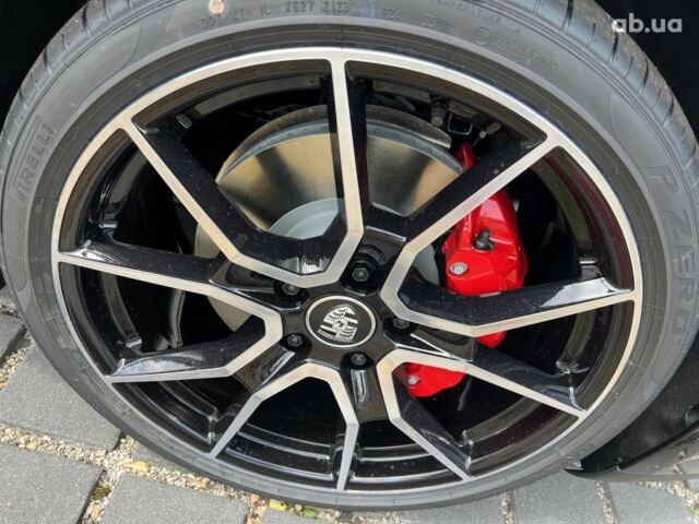 Порше Taycan Cross Turismo, объемом двигателя 0 л и пробегом 0 тыс. км за 150957 $, фото 8 на Automoto.ua