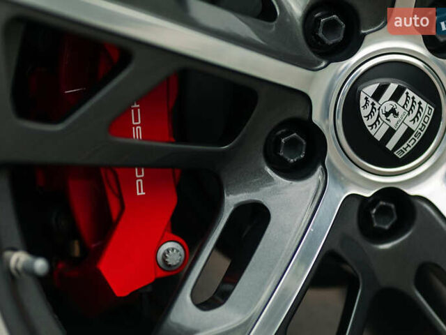 Порше Taycan Cross Turismo, объемом двигателя 0 л и пробегом 11 тыс. км за 101000 $, фото 21 на Automoto.ua