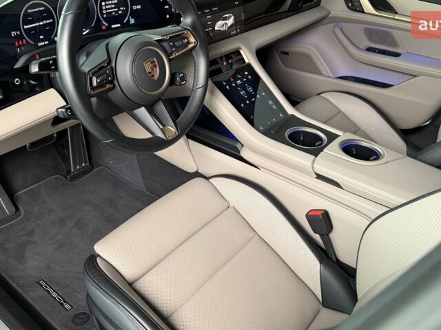 Порше Taycan Cross Turismo, объемом двигателя 0 л и пробегом 0 тыс. км за 124183 $, фото 20 на Automoto.ua