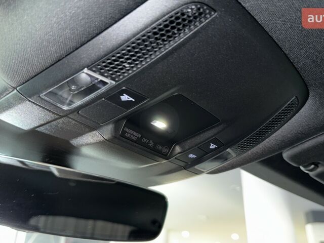 Порше Taycan Cross Turismo, объемом двигателя 0 л и пробегом 0 тыс. км за 124183 $, фото 26 на Automoto.ua