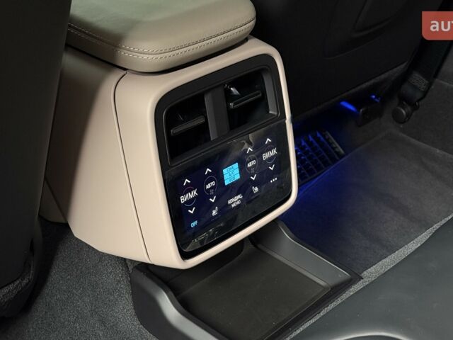 Порше Taycan Cross Turismo, объемом двигателя 0 л и пробегом 0 тыс. км за 124183 $, фото 22 на Automoto.ua