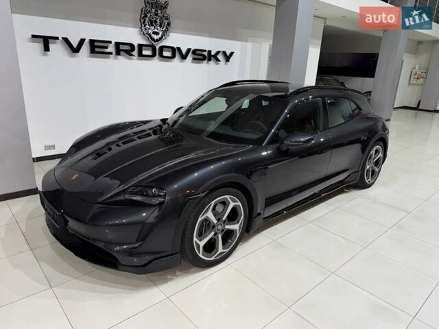 Серый Порше Taycan Cross Turismo, объемом двигателя 0 л и пробегом 1 тыс. км за 115900 $, фото 21 на Automoto.ua