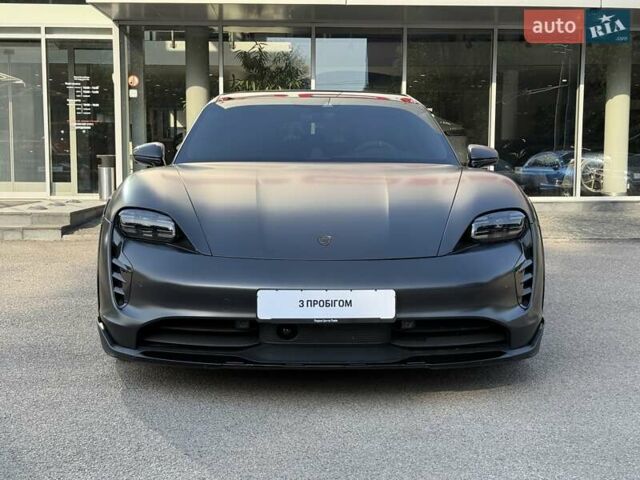 Сірий Порше Taycan Cross Turismo, об'ємом двигуна 0 л та пробігом 13 тис. км за 95000 $, фото 2 на Automoto.ua