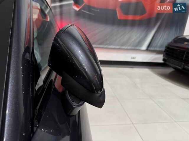 Серый Порше Taycan Cross Turismo, объемом двигателя 0 л и пробегом 1 тыс. км за 115900 $, фото 41 на Automoto.ua