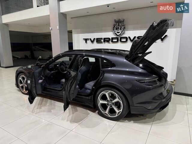 Серый Порше Taycan Cross Turismo, объемом двигателя 0 л и пробегом 1 тыс. км за 115900 $, фото 51 на Automoto.ua